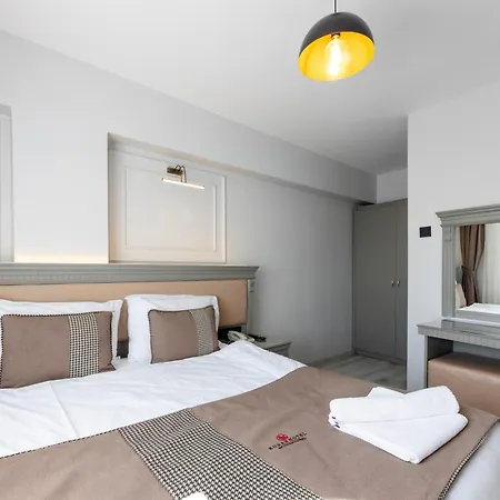 Hotel Kuran International