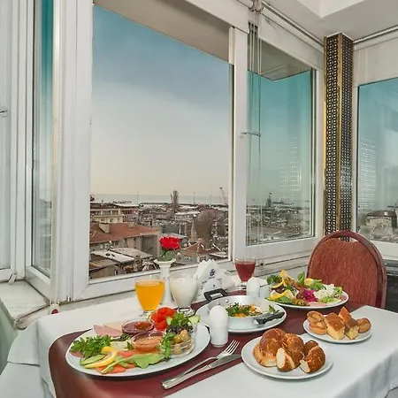 Kuran International 3*