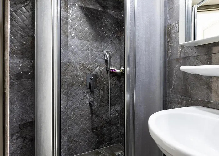 كوران انتناشيونال 3*