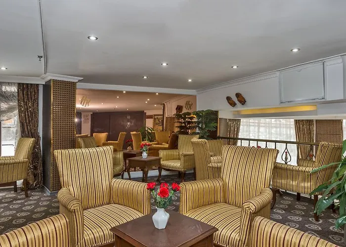 كوران انتناشيونال 3*