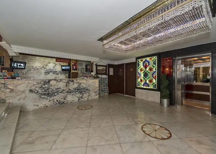 كوران انتناشيونال فندق