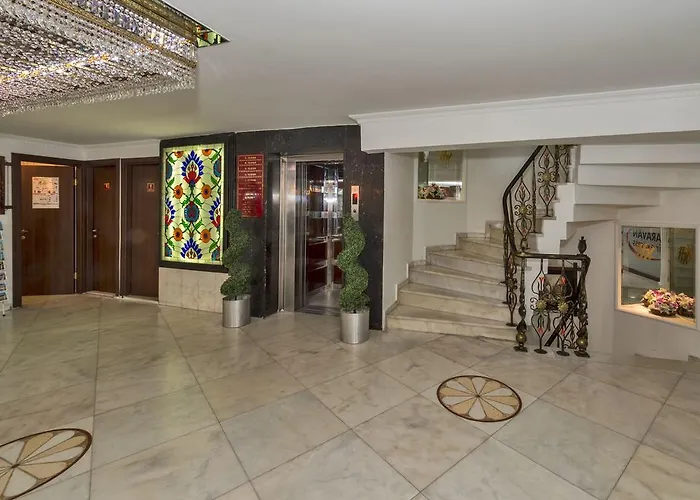 كوران انتناشيونال فندق 3*