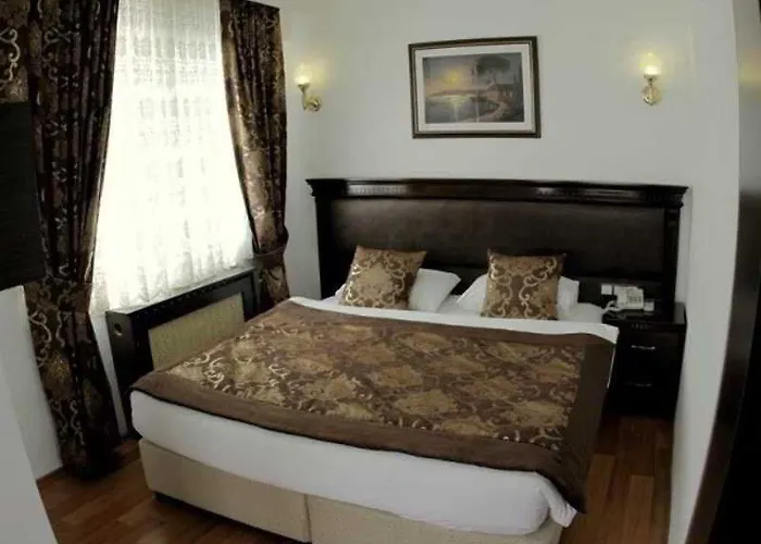 كوران انتناشيونال فندق