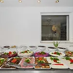 Kuran International Отель