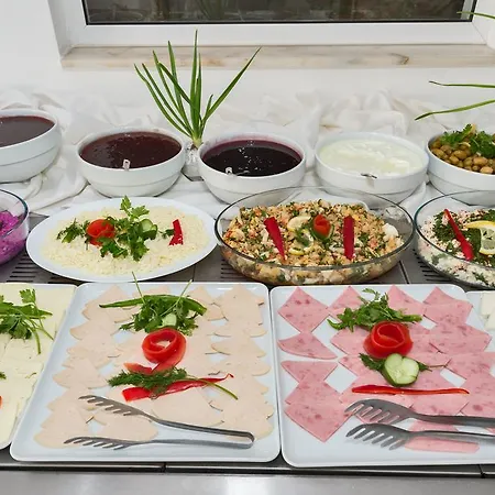 Kuran International 3*